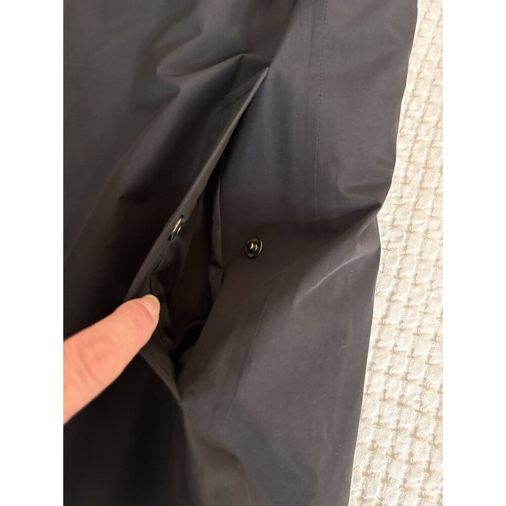 Lands' End Black Trench Coat medium petite, no belt - Picture 7 of 12
